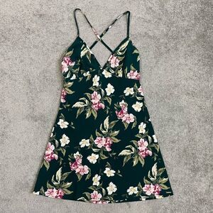 Volcom Women’s Small Green Floral Sleeveless Skate Mini Dress NWOT